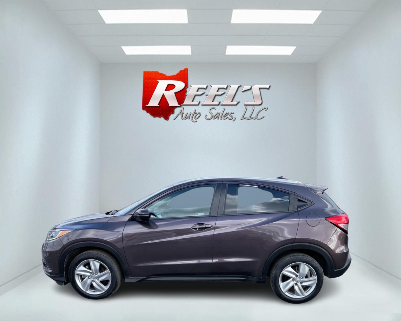 2019 Purple /Black Honda HR-V EX AWD (3CZRU6H54KM) with an 1.8L I4 DOHC 16V engine, Automatic transmission, located at 11115 Chardon Rd. , Chardon, OH, 44024, (440) 214-9705, 41.580246, -81.241943 - Photo#7